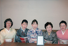 西川優子さんが、正講師の資格を取得されました。