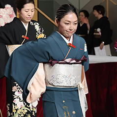 塚田 久美子さん