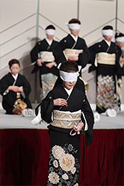 創作帯結び振袖之部